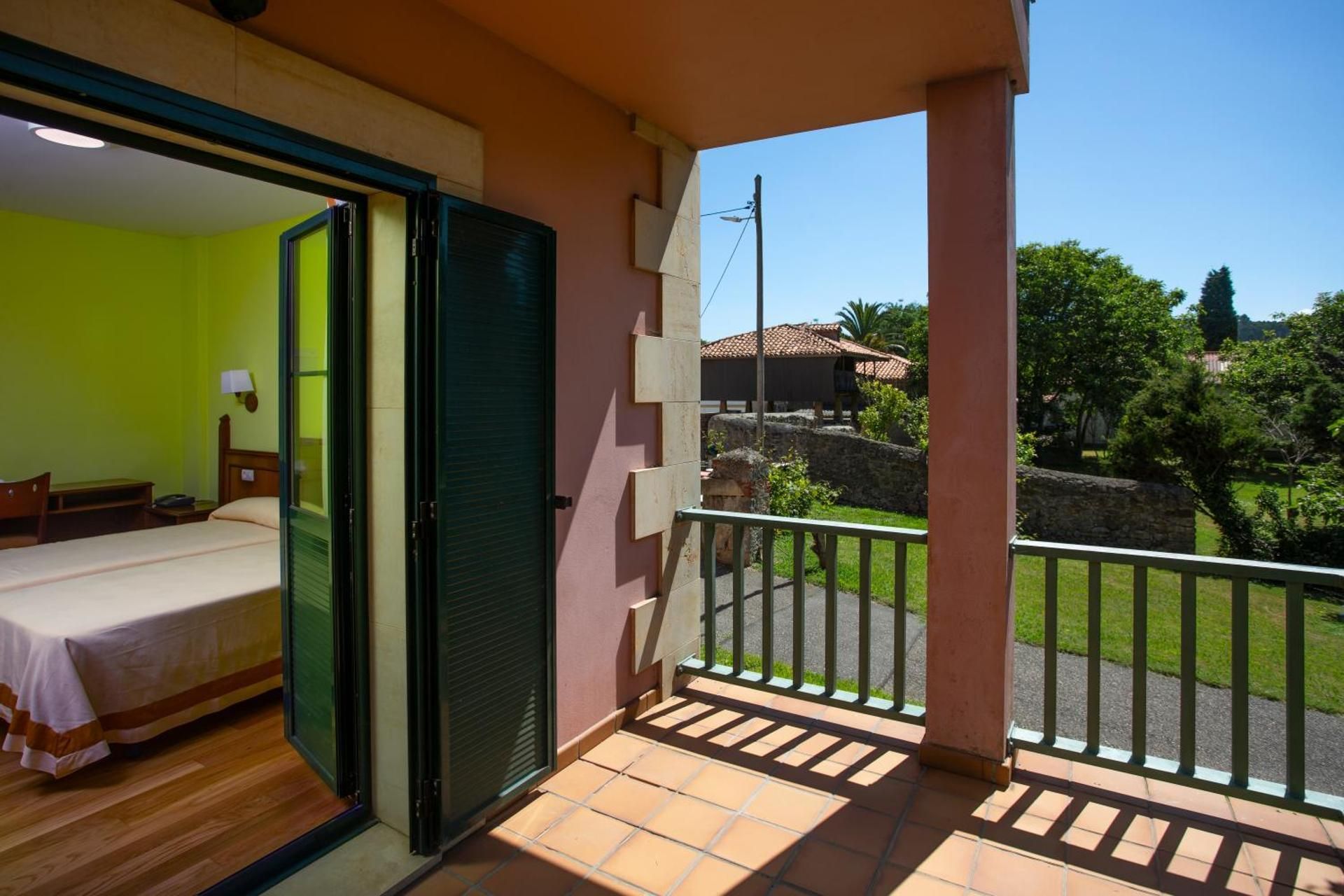Twin Room with Terrace