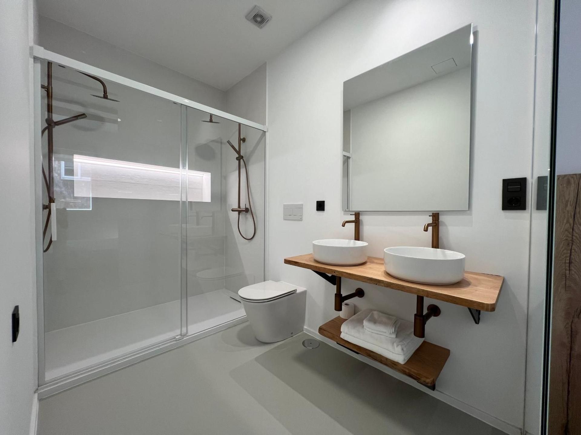 Two-Bedroom Deluxe Apartment