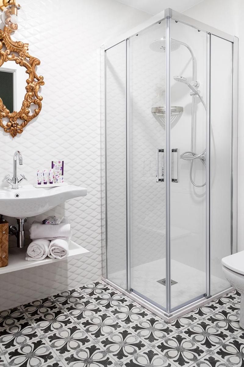 Superior Double or Twin Room with Terrace