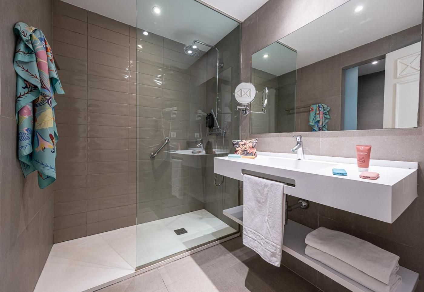 Estival Torrequebrada Triple Room 3