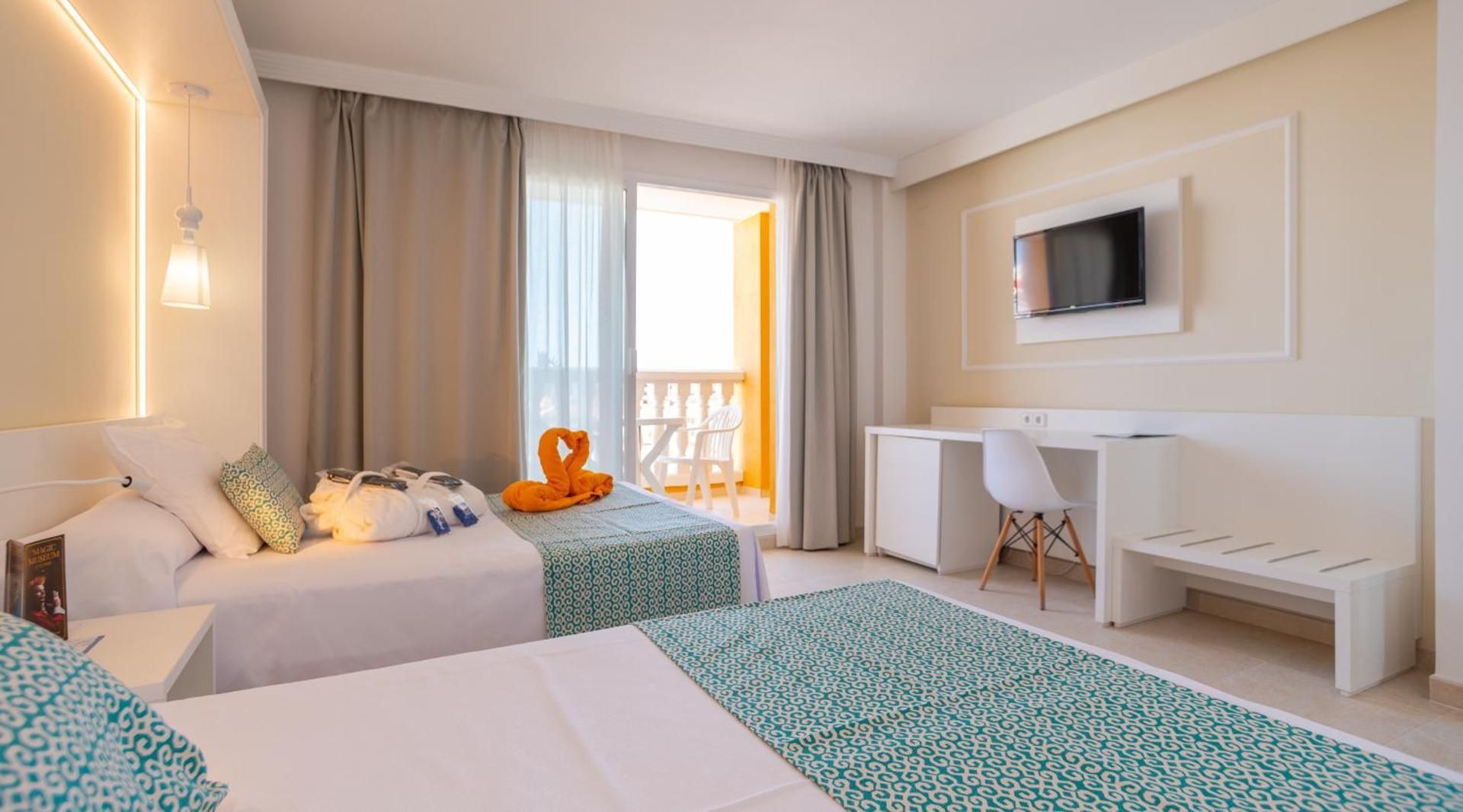 Family Room with Partial Sea View (3 Adults + 1 Child)