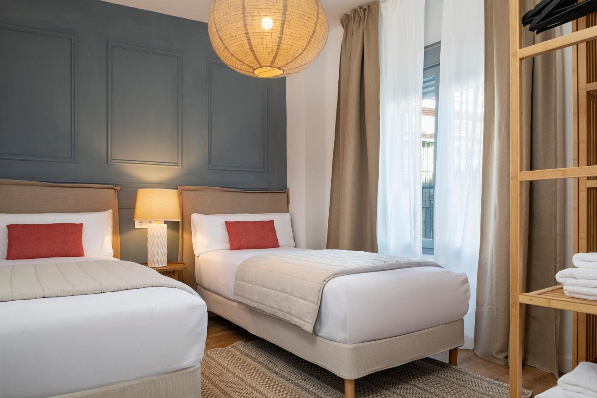 Three-Bedroom Apartment with Balcony