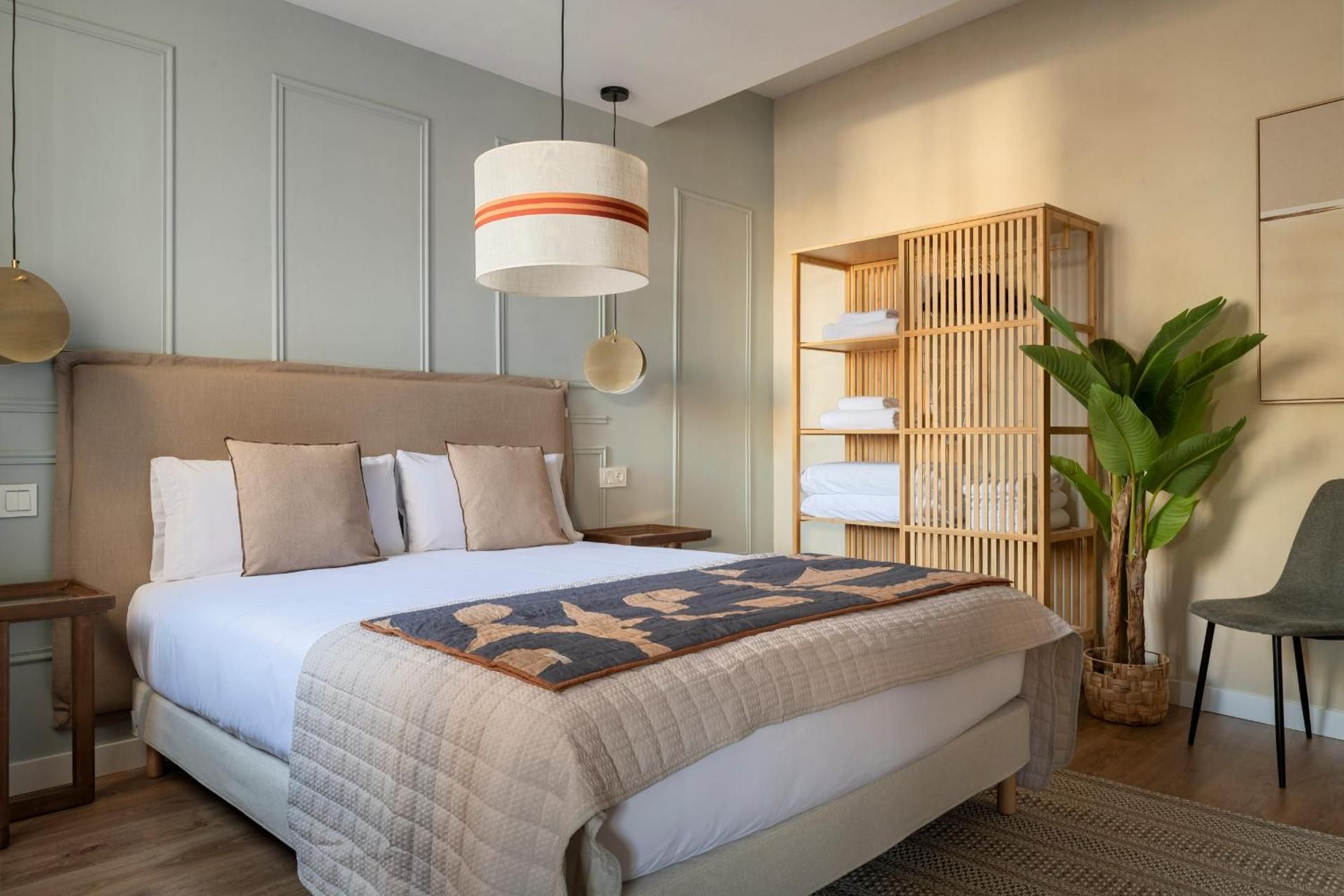 One-Bedroom Apartment with Terrace
