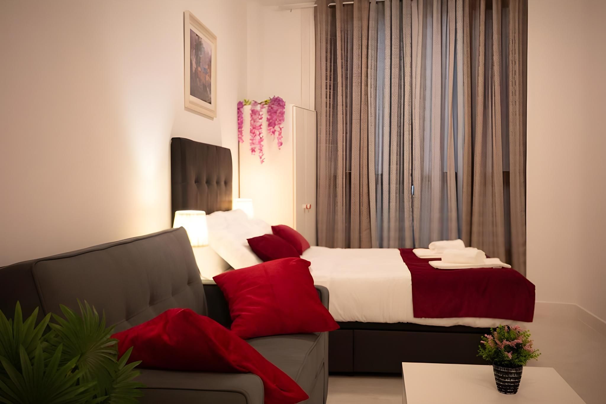 Studio Apartment - First Floor