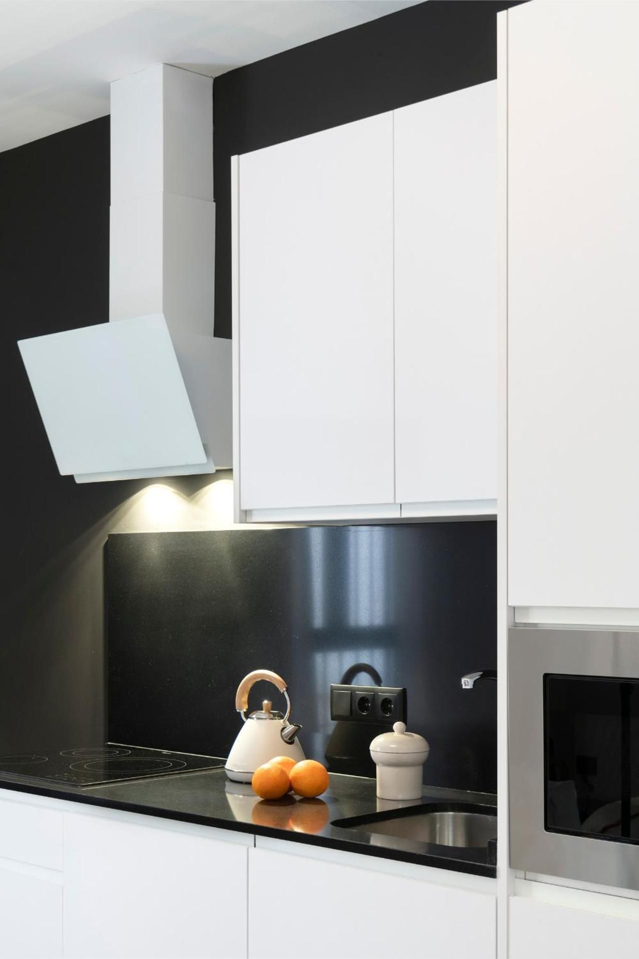 Two-Room Apartment without courtyard