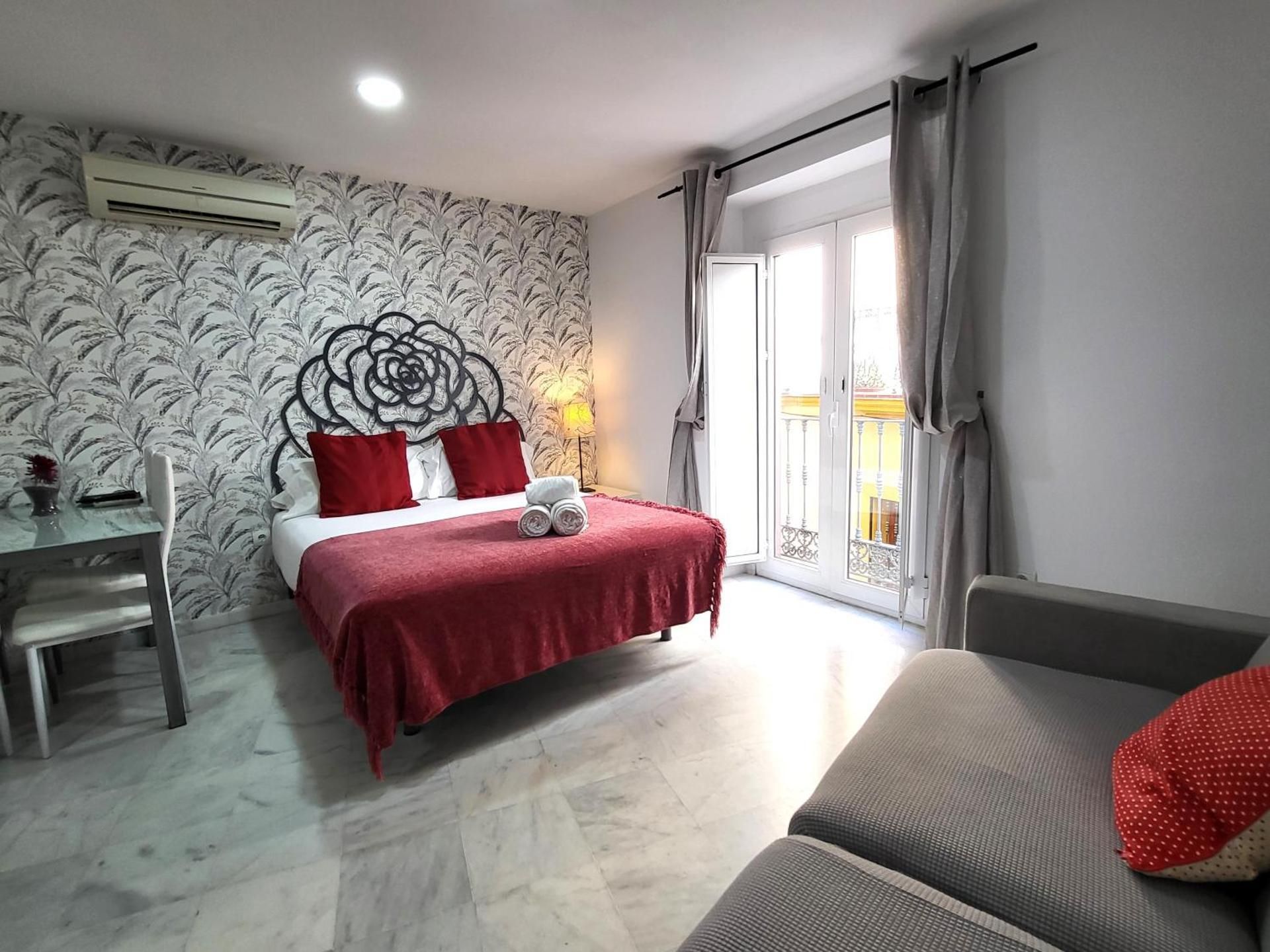 Apartment (4 Adults)