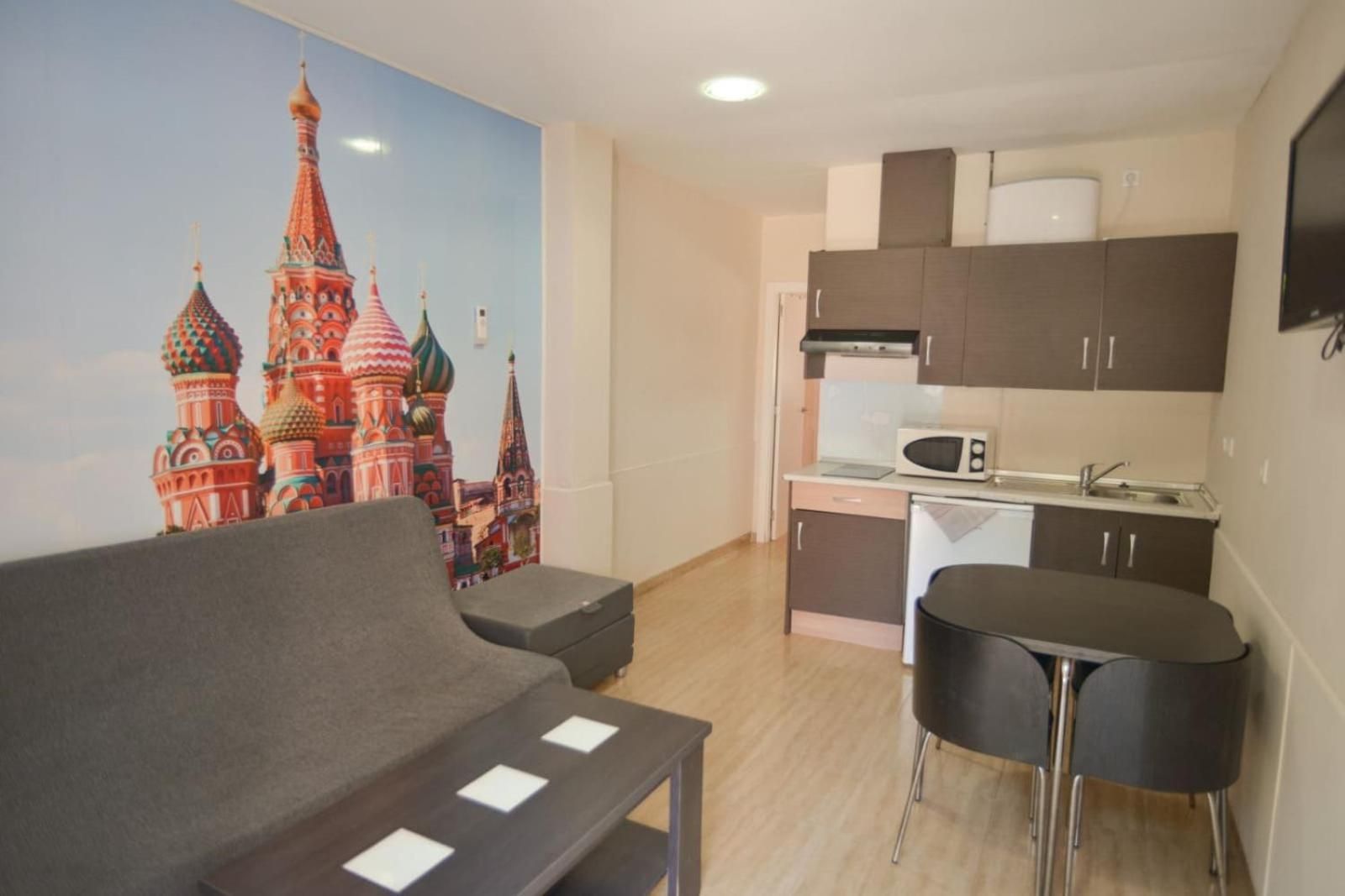 One-Bedroom Apartment