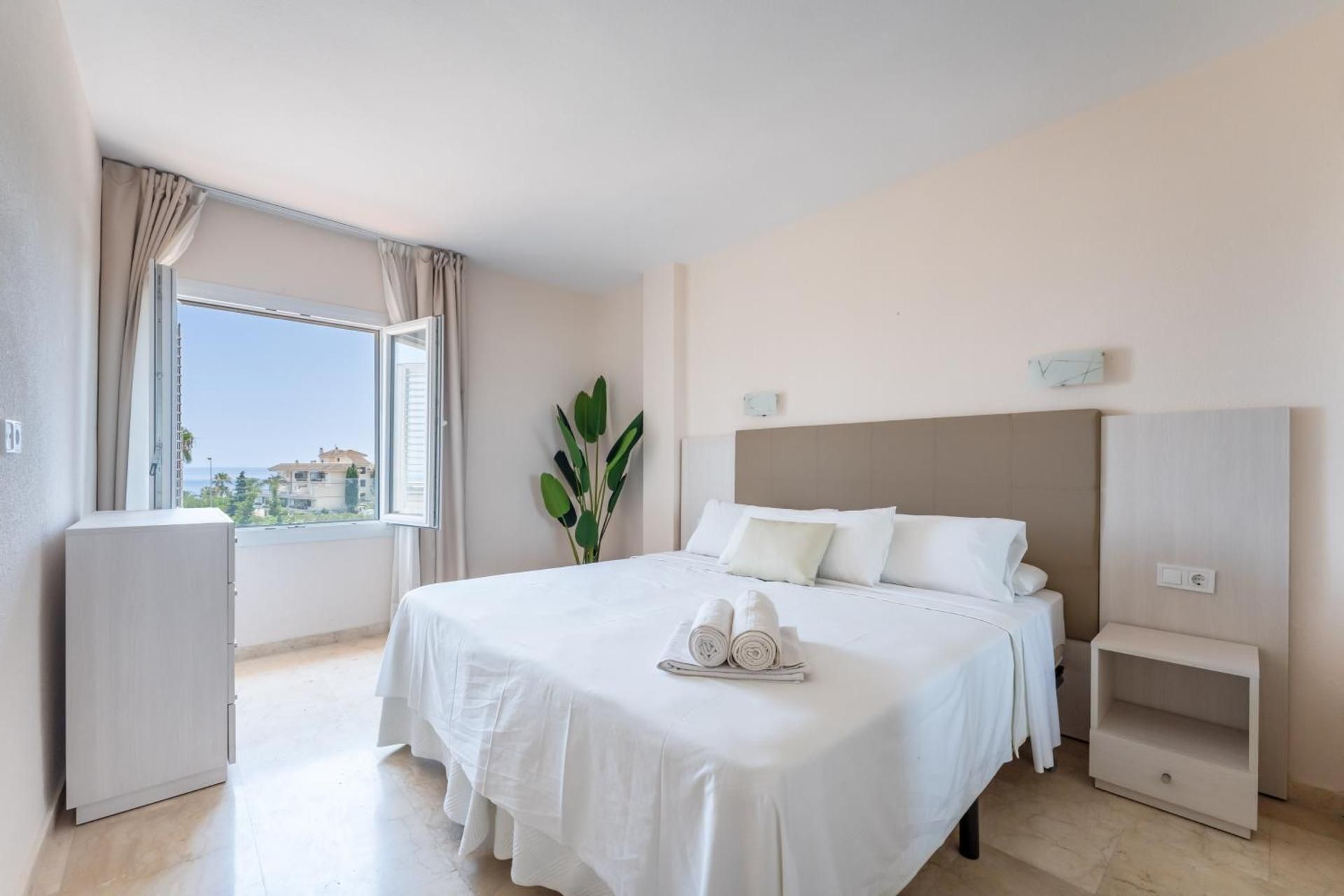 Two-Bedroom Apartment with Terrace and Sea View