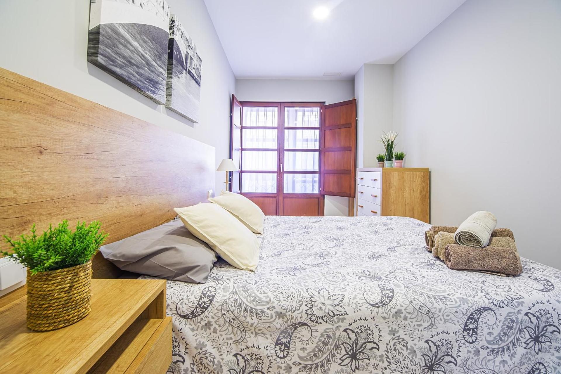 Superior One-Bedroom Apartment with Balcony
