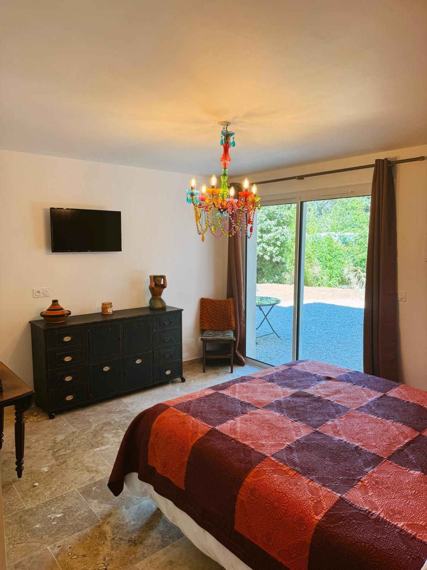 Suite with Garden View