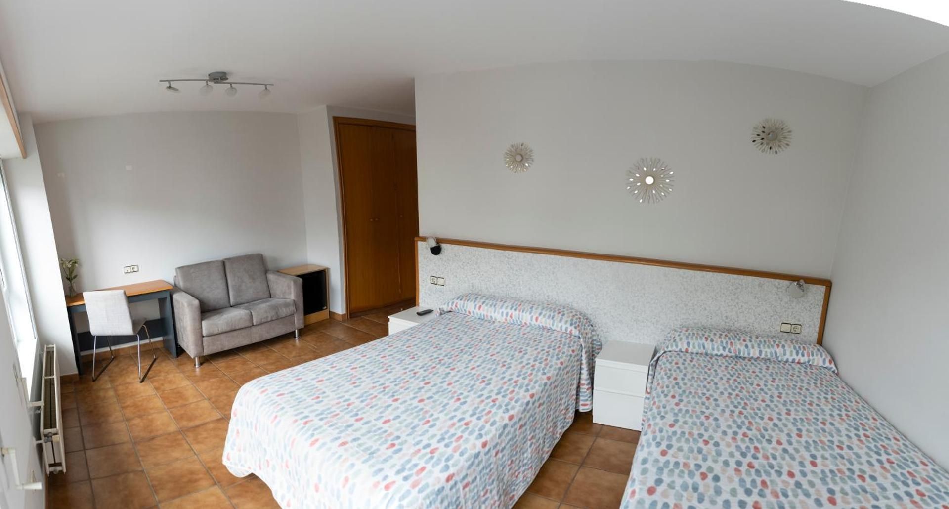 Standard Twin Room
