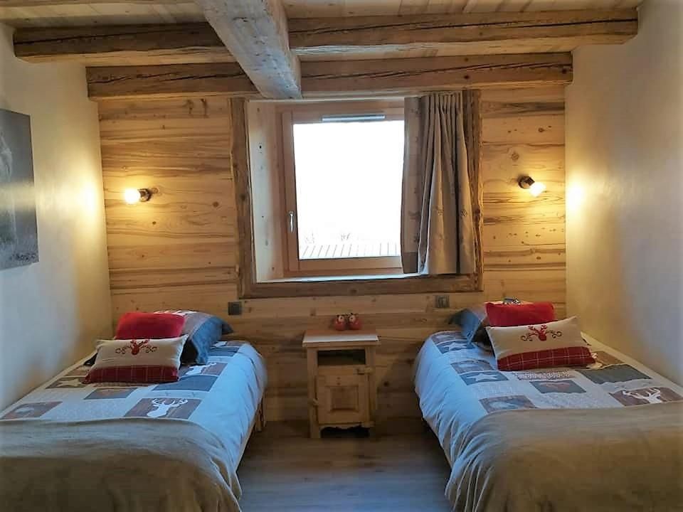 Suite with Mountain View