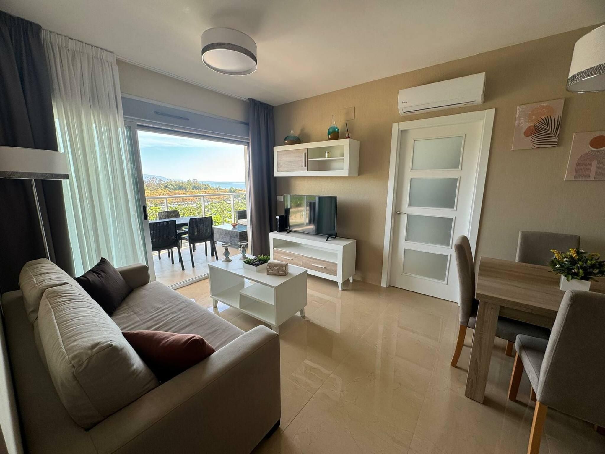 apartment - entire house or apartment