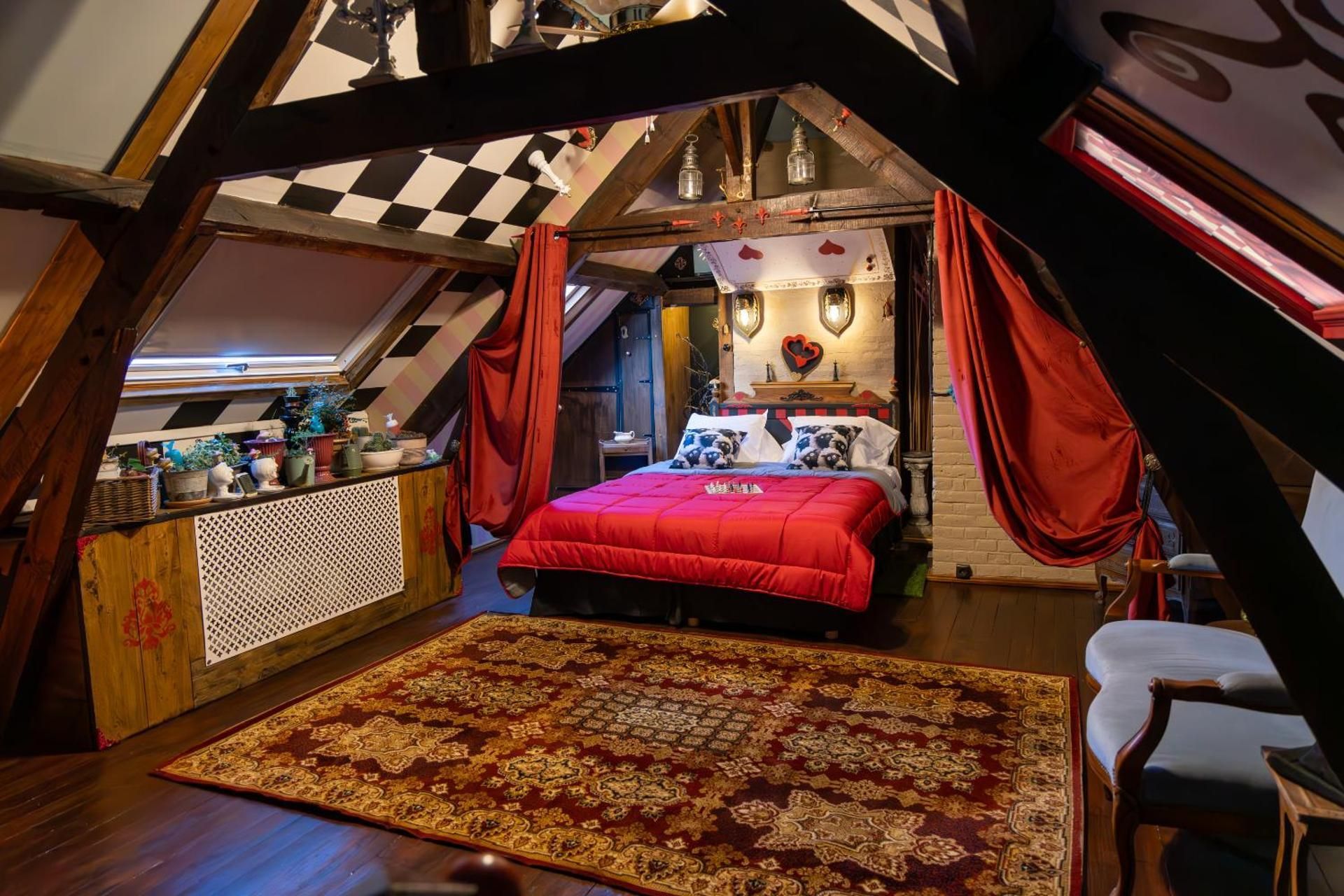 Double Room with Private Bathroom