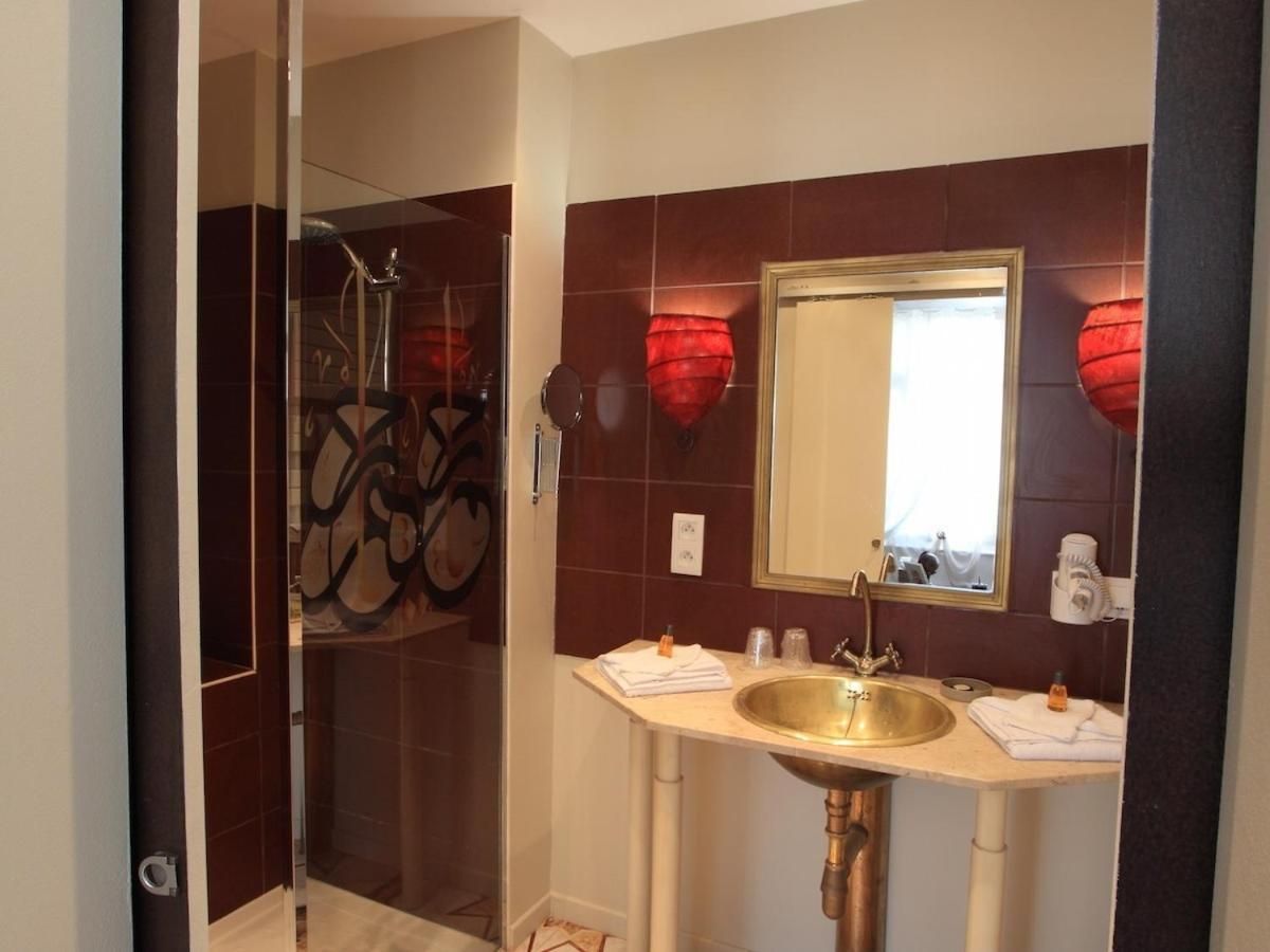 Standard Suite