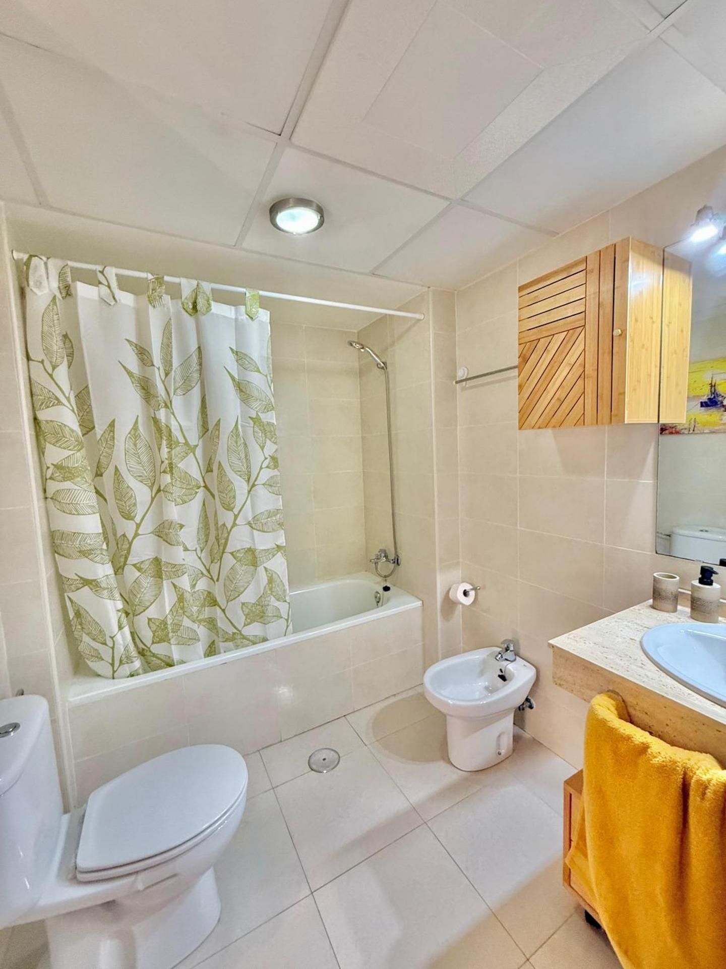 One-Bedroom Deluxe Apartment