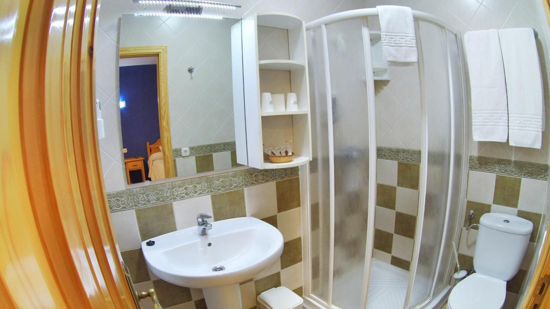 Triple Room