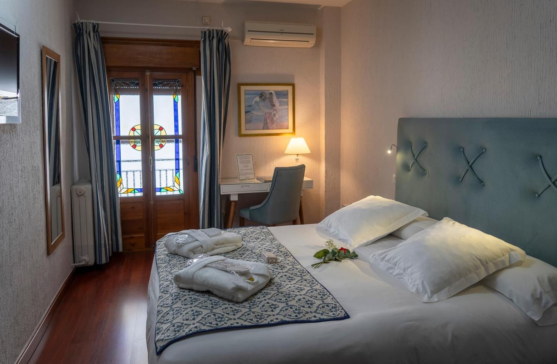 Economy Double Room with Patio View and Spa Access
