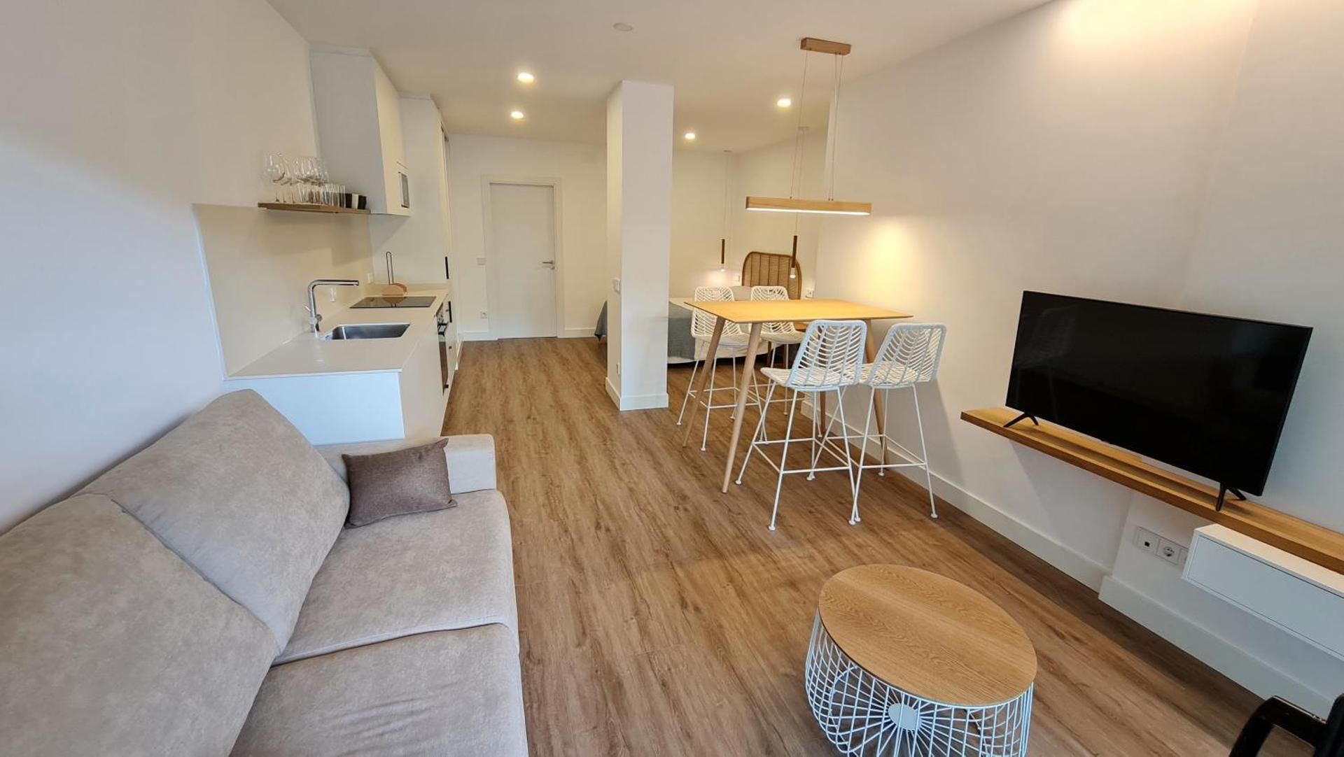 Apartment with Terrace