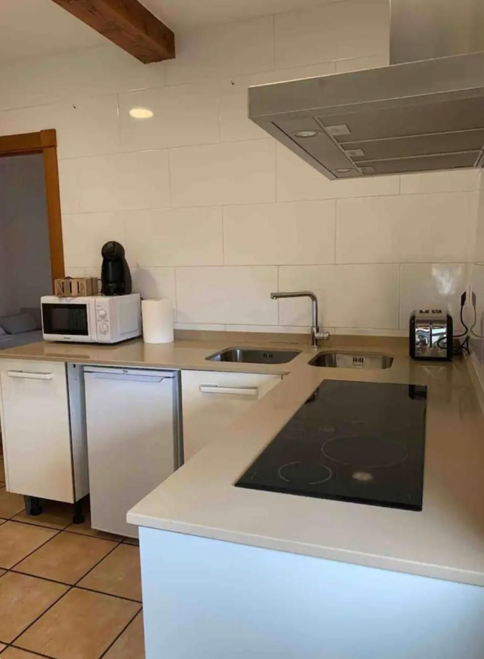 One-Bedroom Standard Apartment
