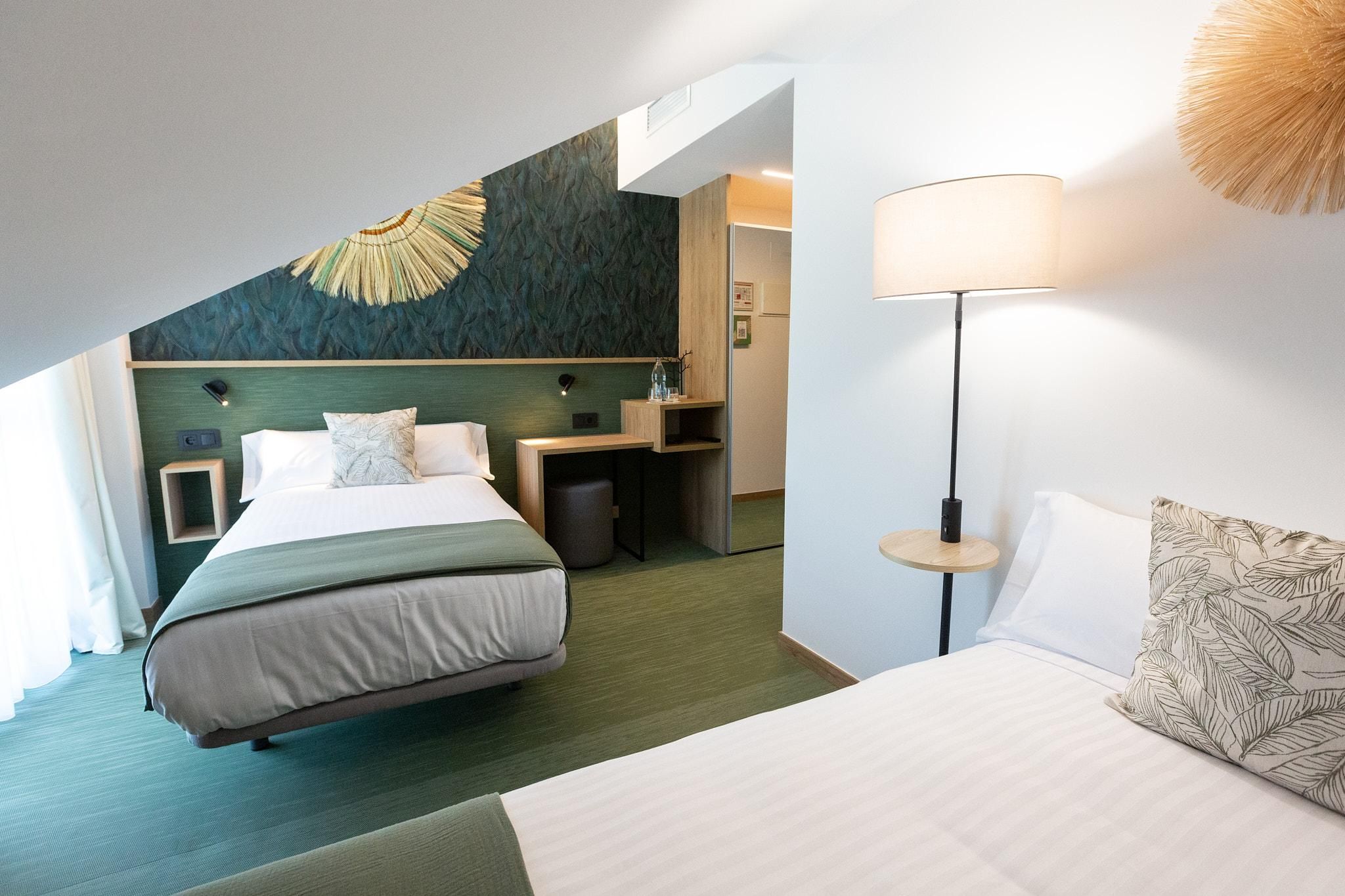 Single Room for 2 People - Non-Smoking