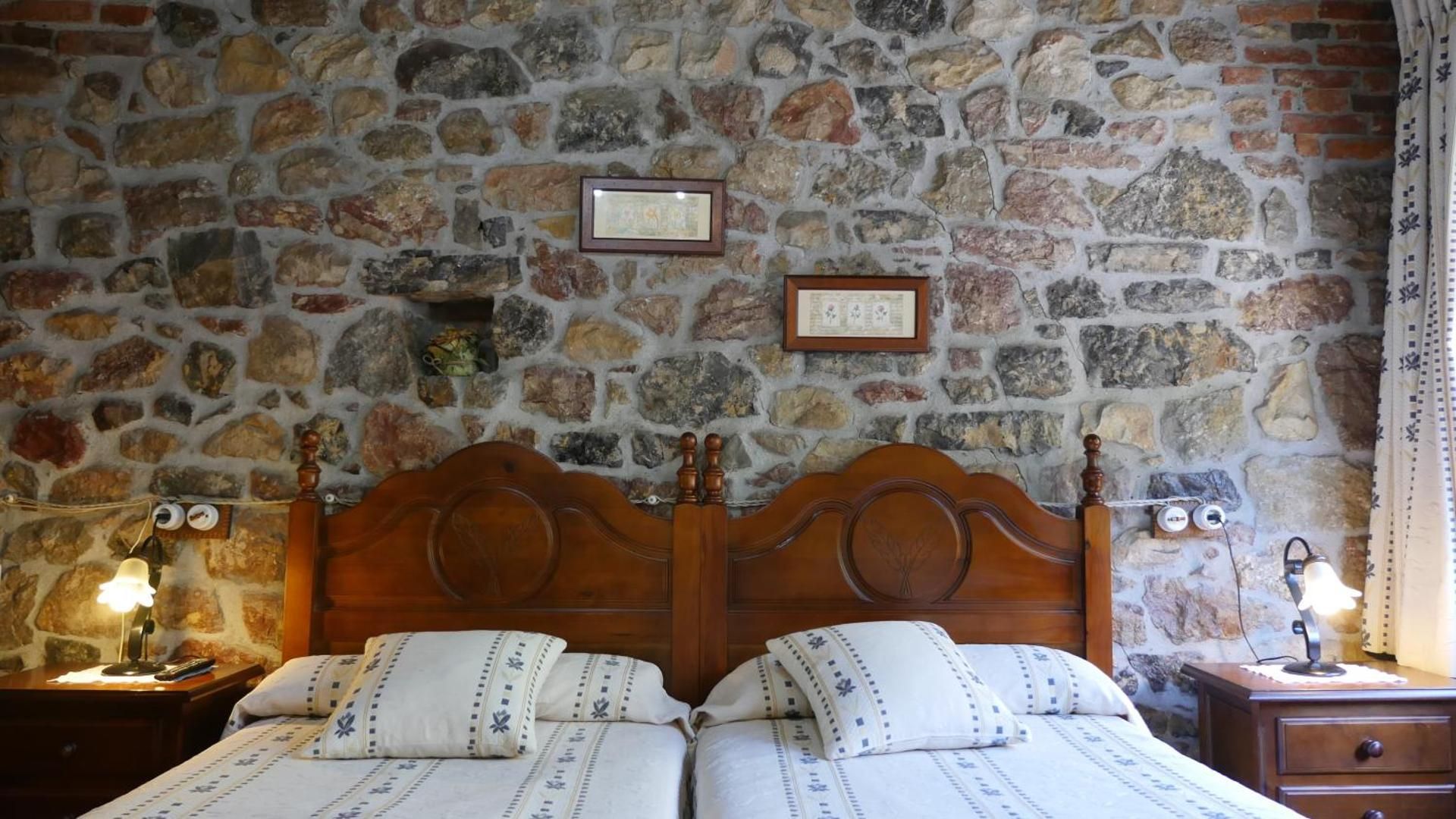 Deluxe Double Room with Extra Bed