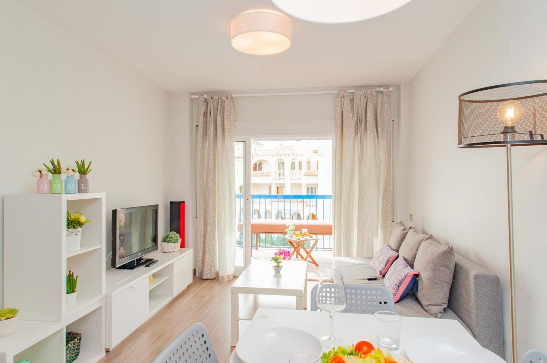 Apartment with Balcony