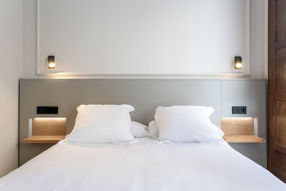 Art Experience H. Boutique Deluxe Double Room, Balcony, City View 5