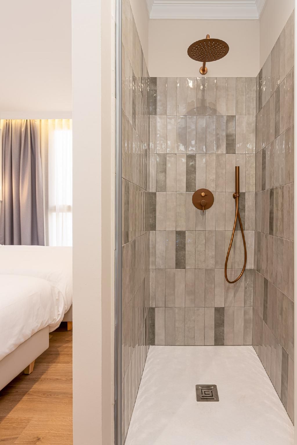 Deluxe Twin Room Type A