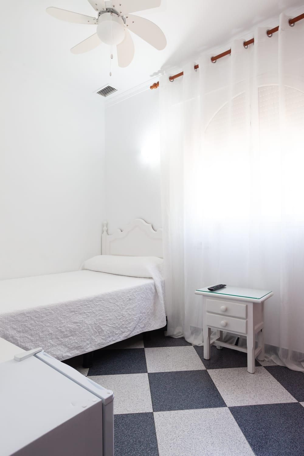 Single Room With Private Bathroom