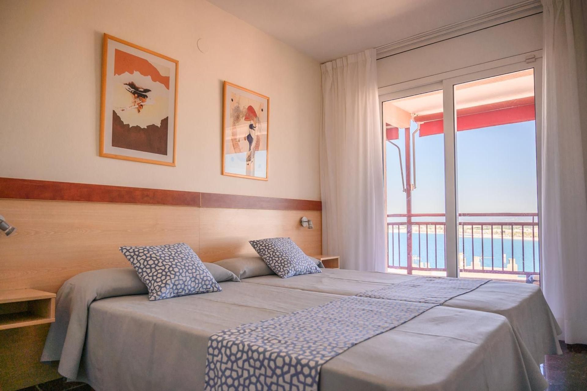 Studio with Sea View