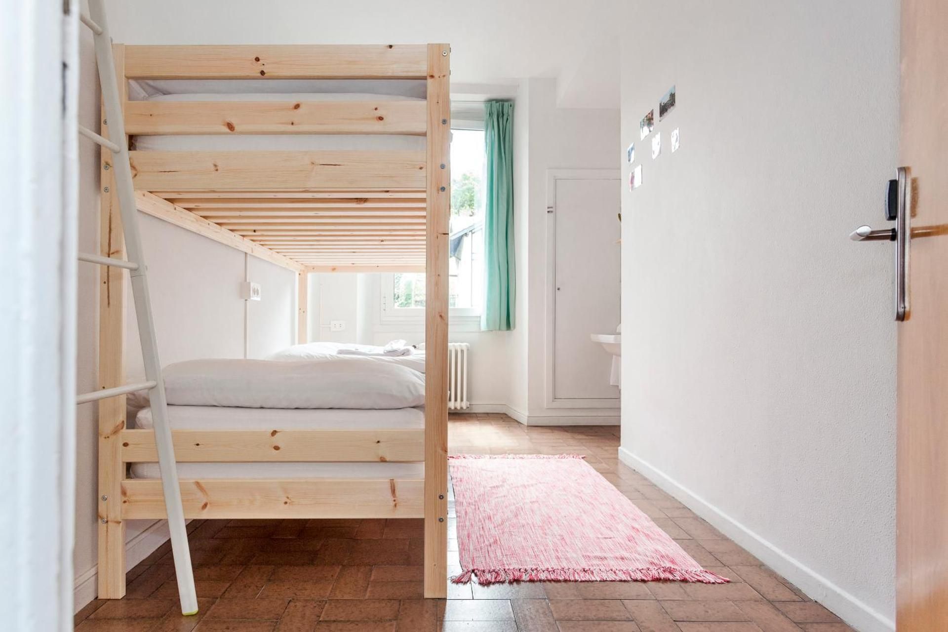 Twin Room with Bunk Bed - Non-Smoking