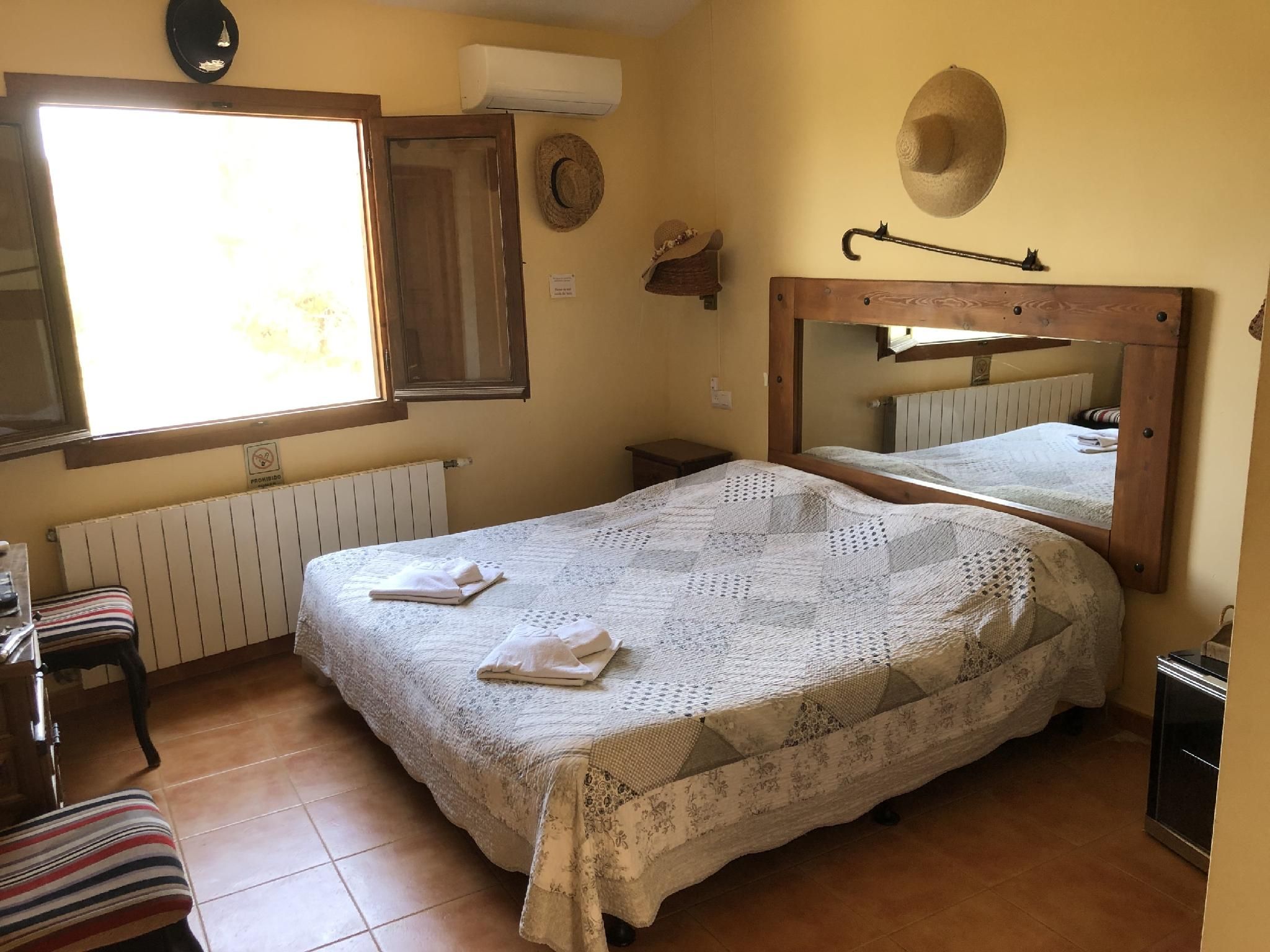 Junior Suite-Honeymoon-Ensuite with Shower