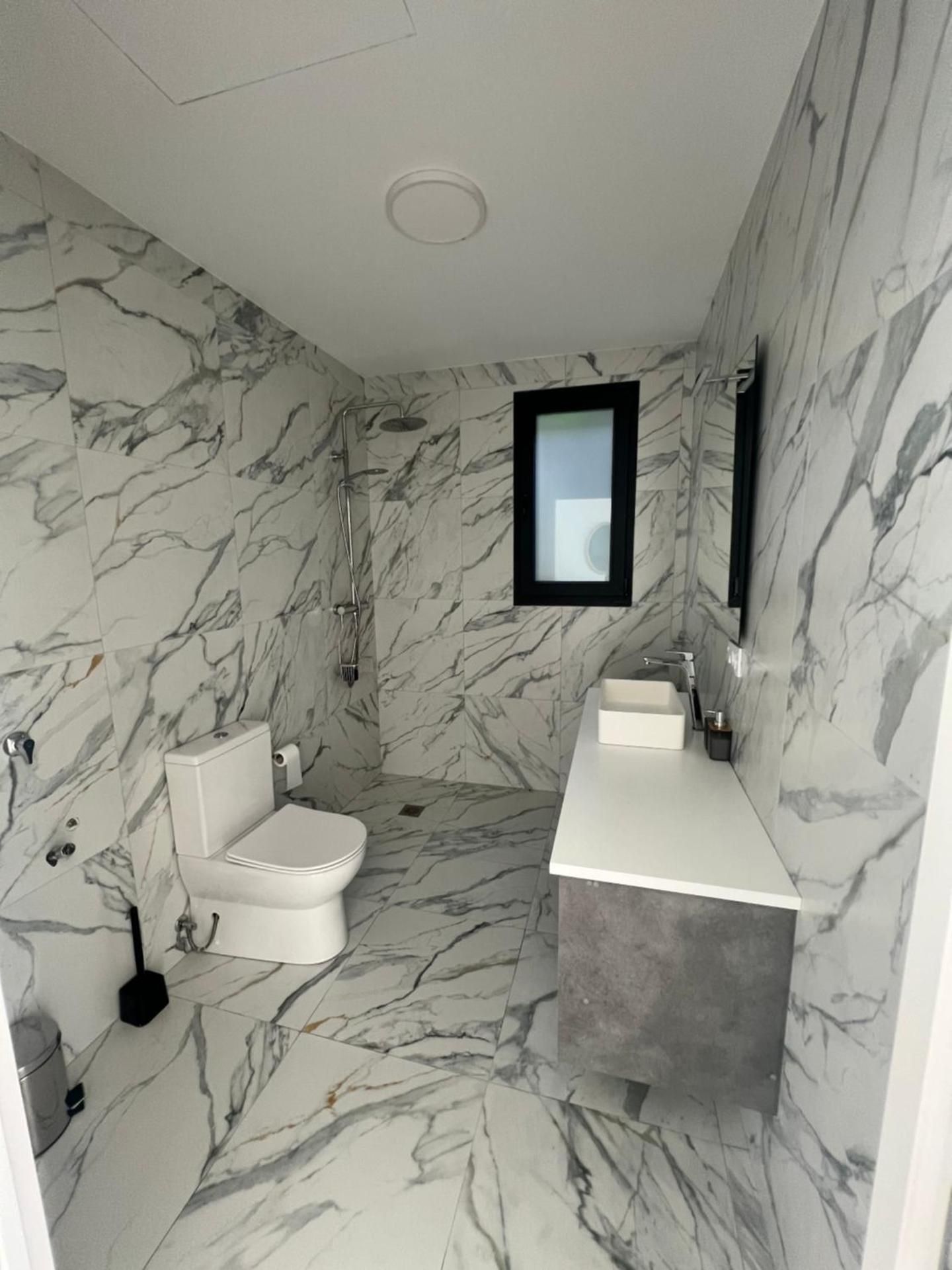 One-Bedroom Apartment with Spa Bath