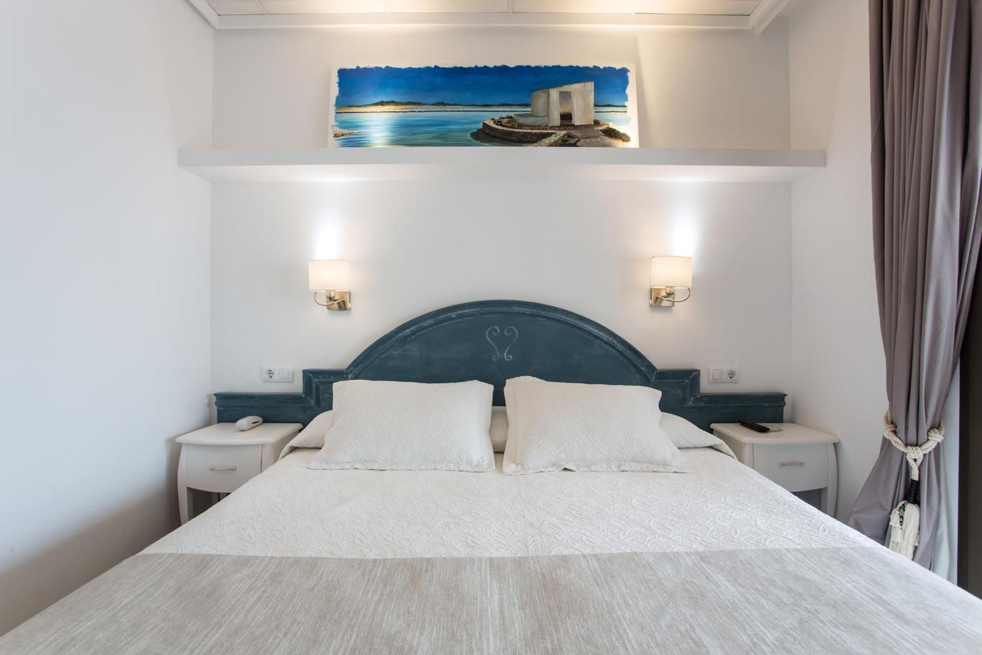 Superior Twin Room with Sea View