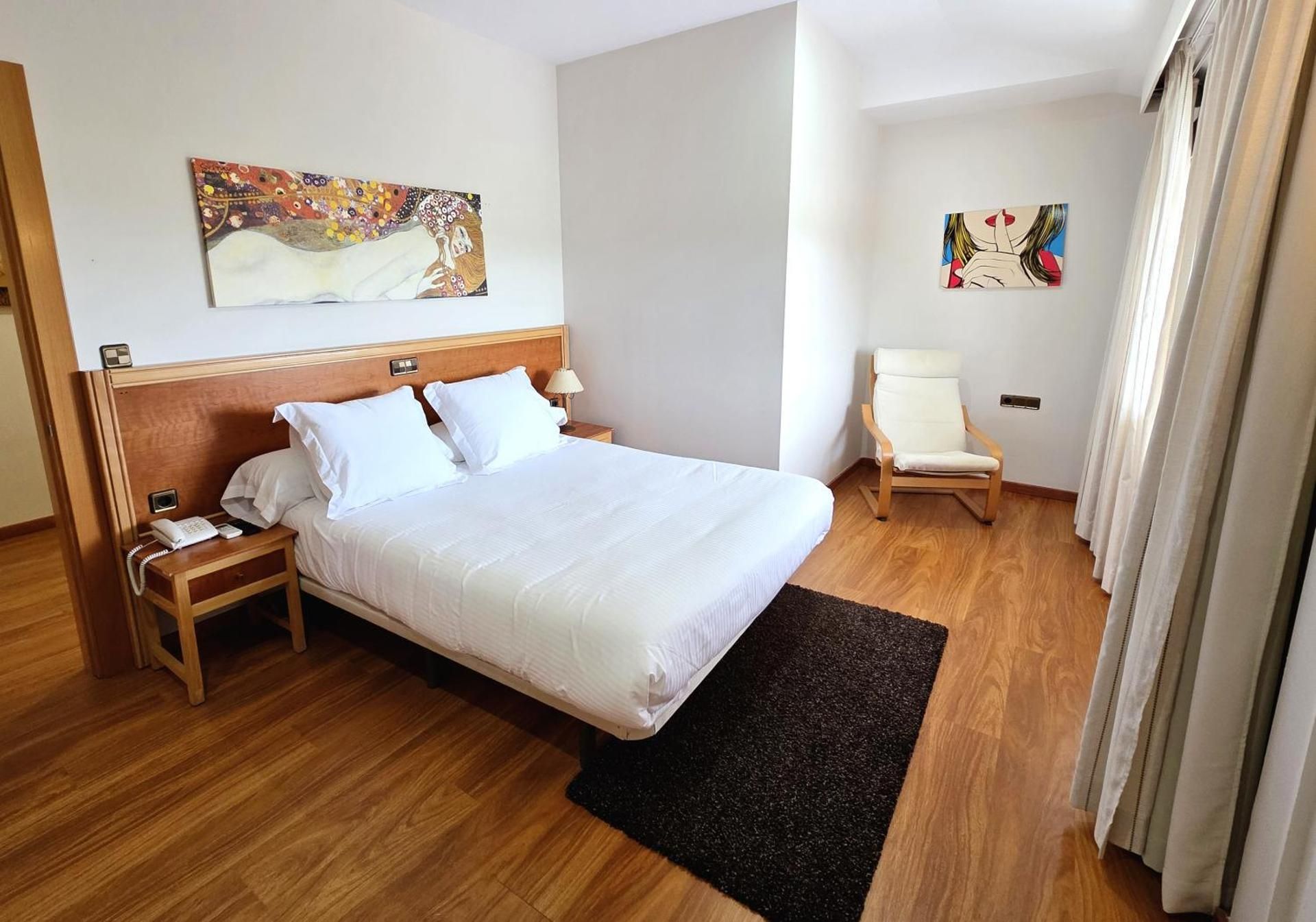 Queen Suite