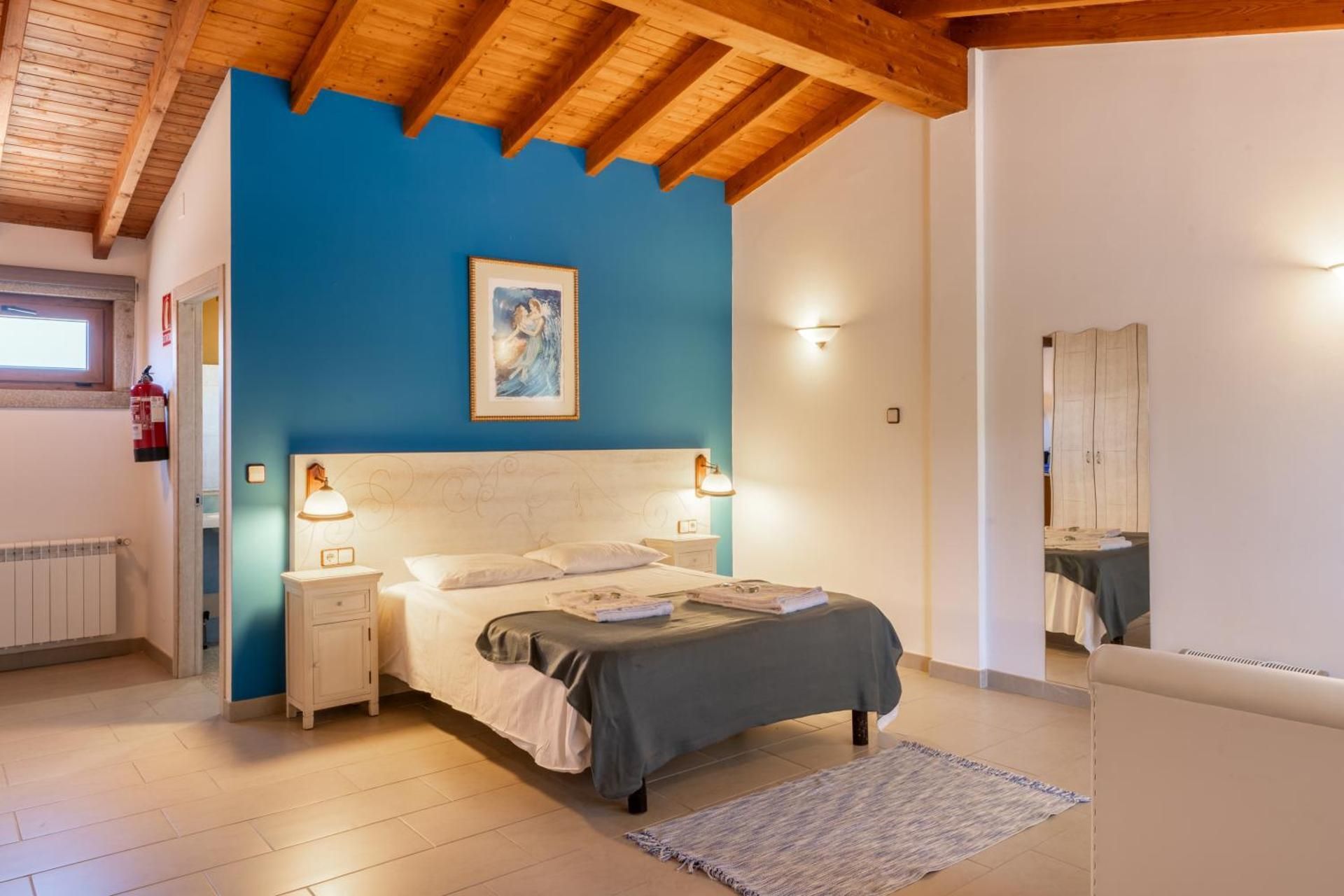 Large Double Room