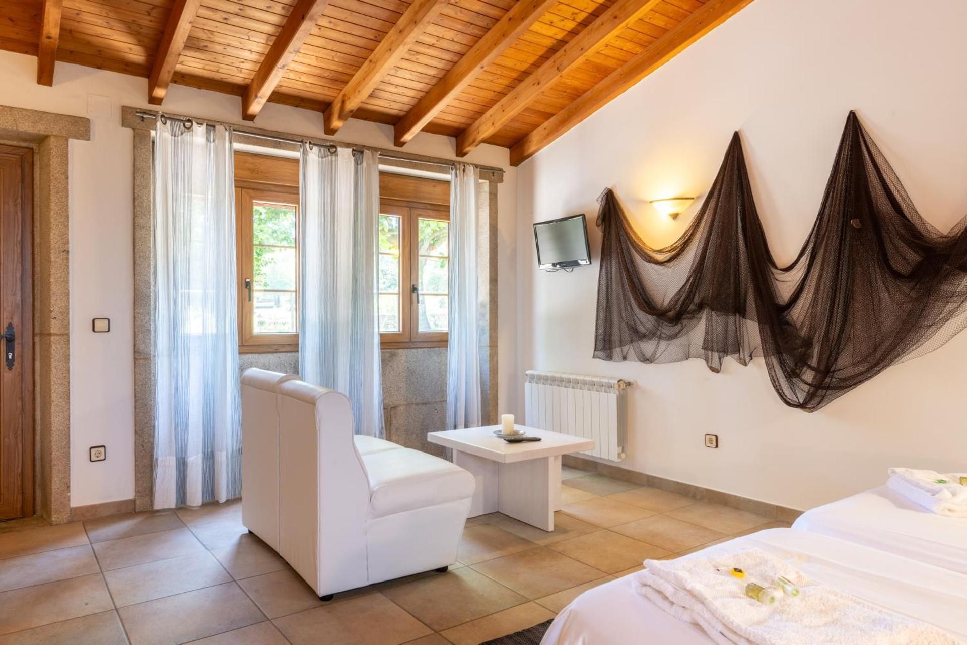 Large Twin Room