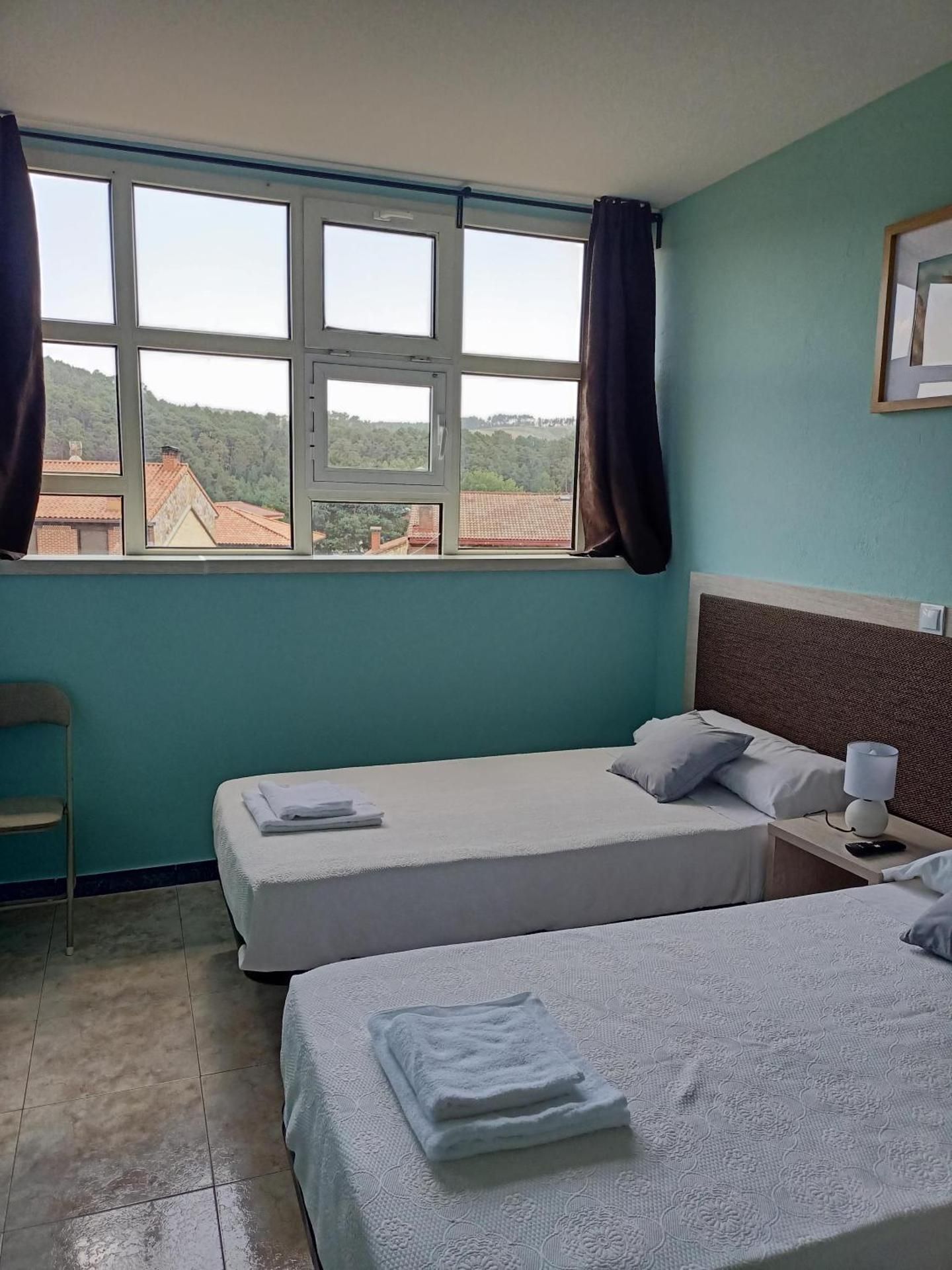 Twin Room with Private Bathroom