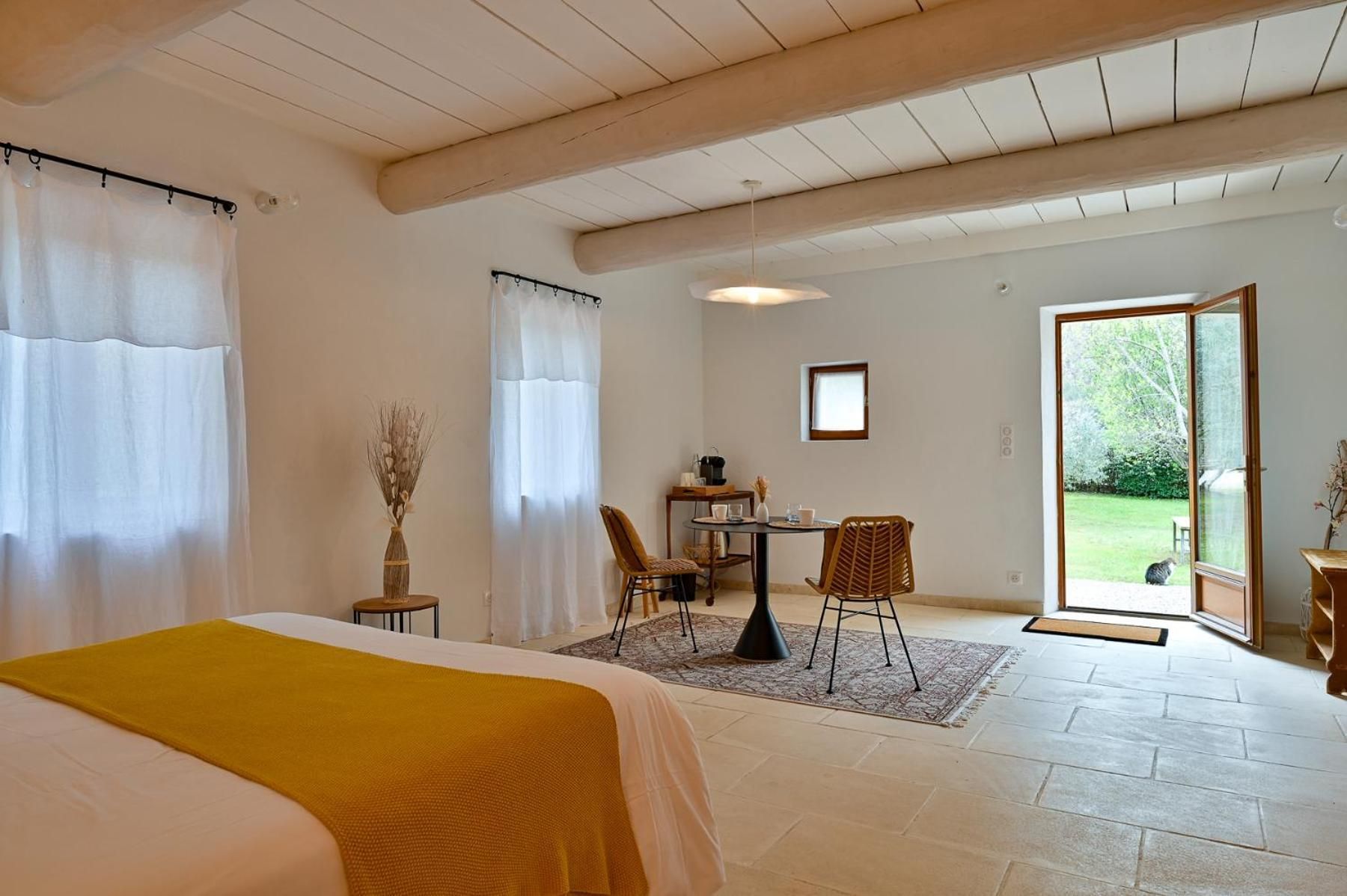 Suite with Garden View