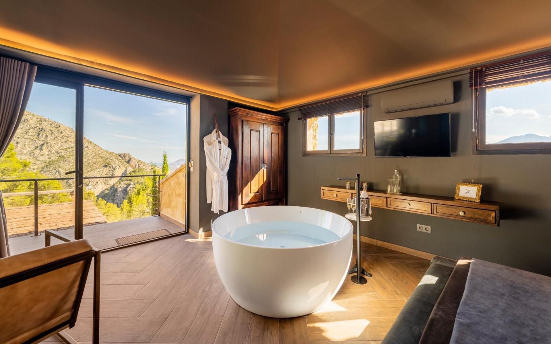 Superior King Room