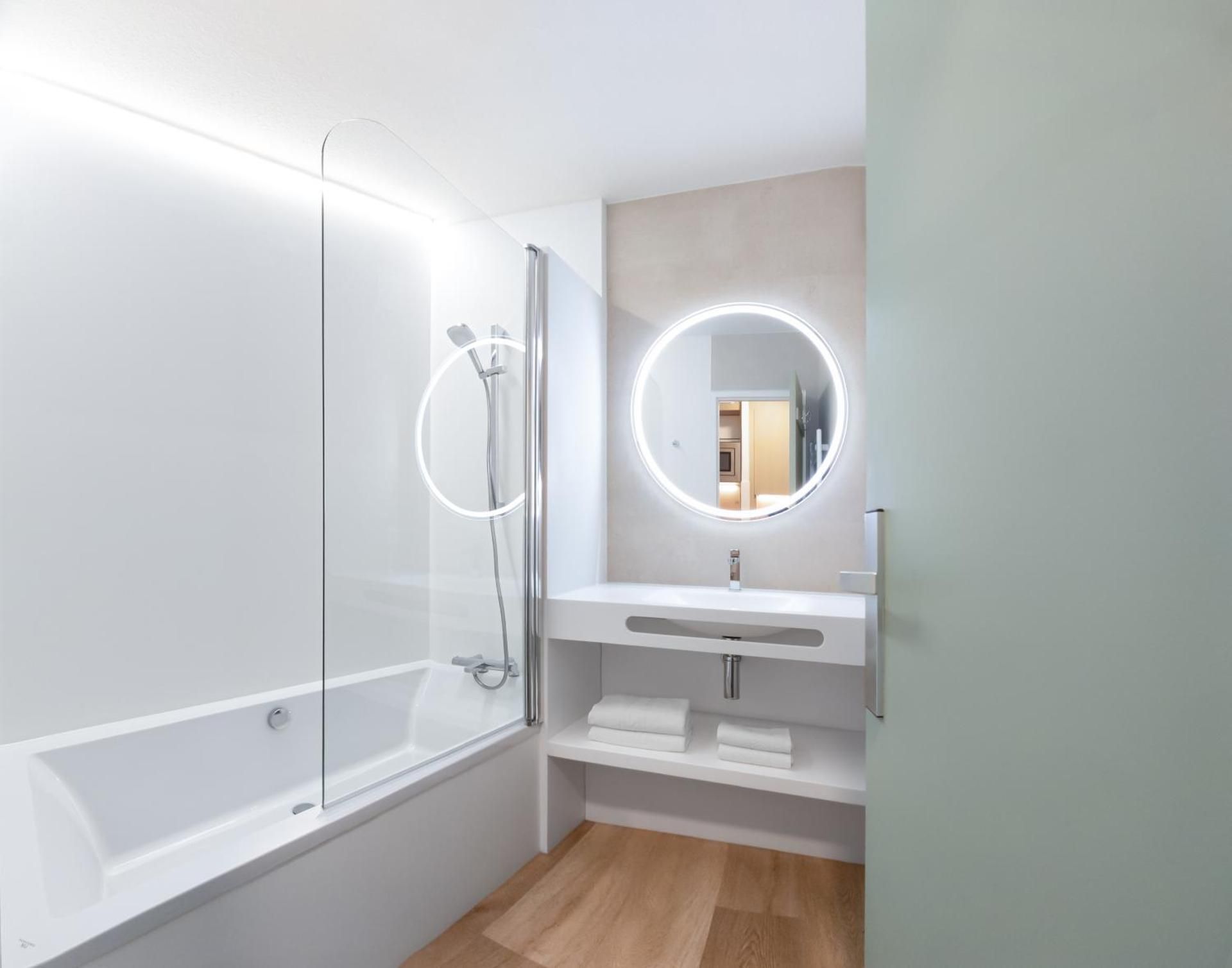 Duplex Apartment (2 Adults + 2 Children)