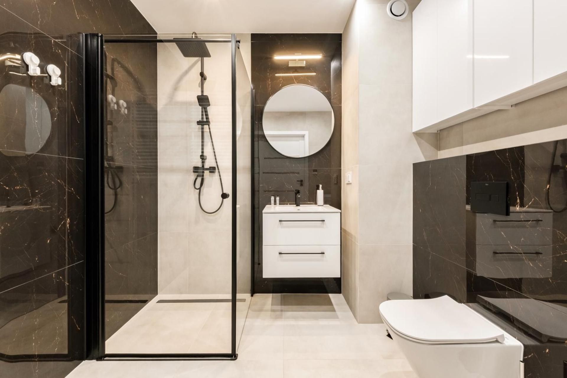 Superior One-Bedroom Apartment