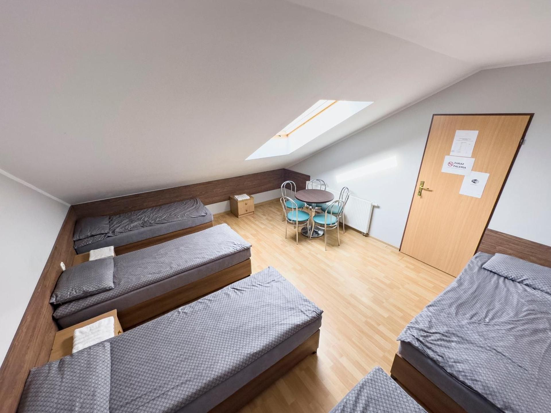 Mixed Dormitory Room