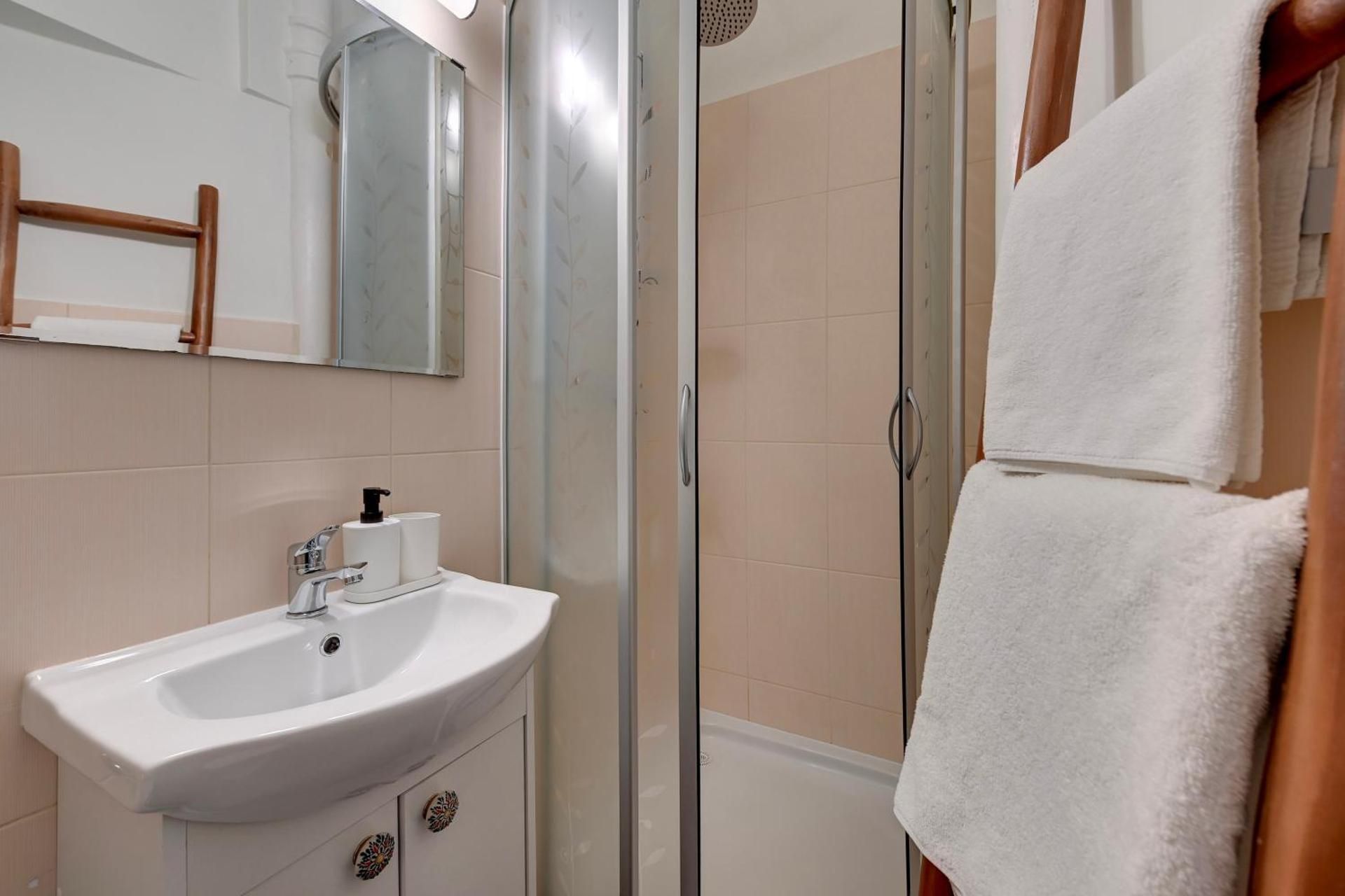 Superior Apartment with 2 Bedrooms