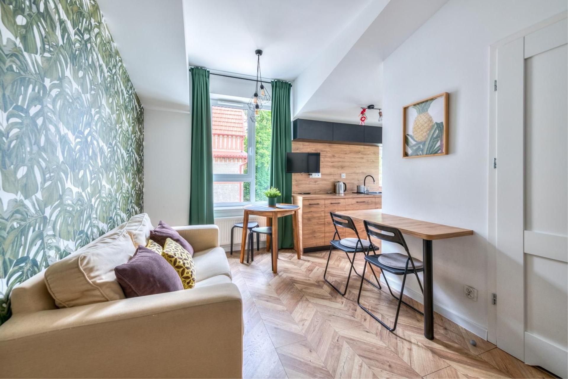 One-Bedroom Apartment