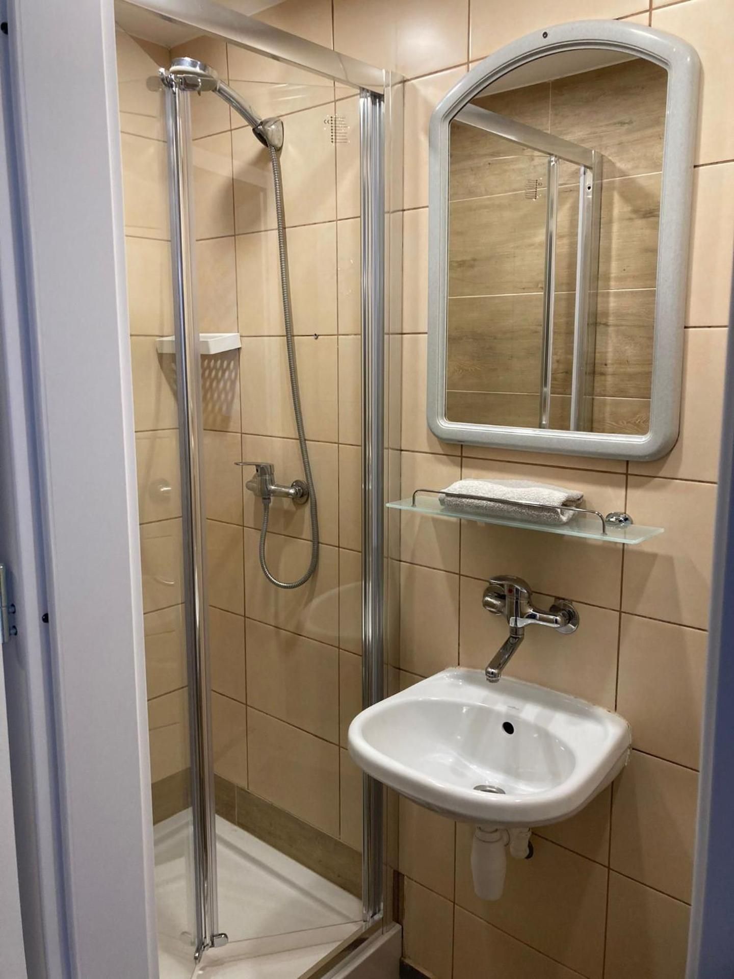 Quadruple Room with Private Bathroom