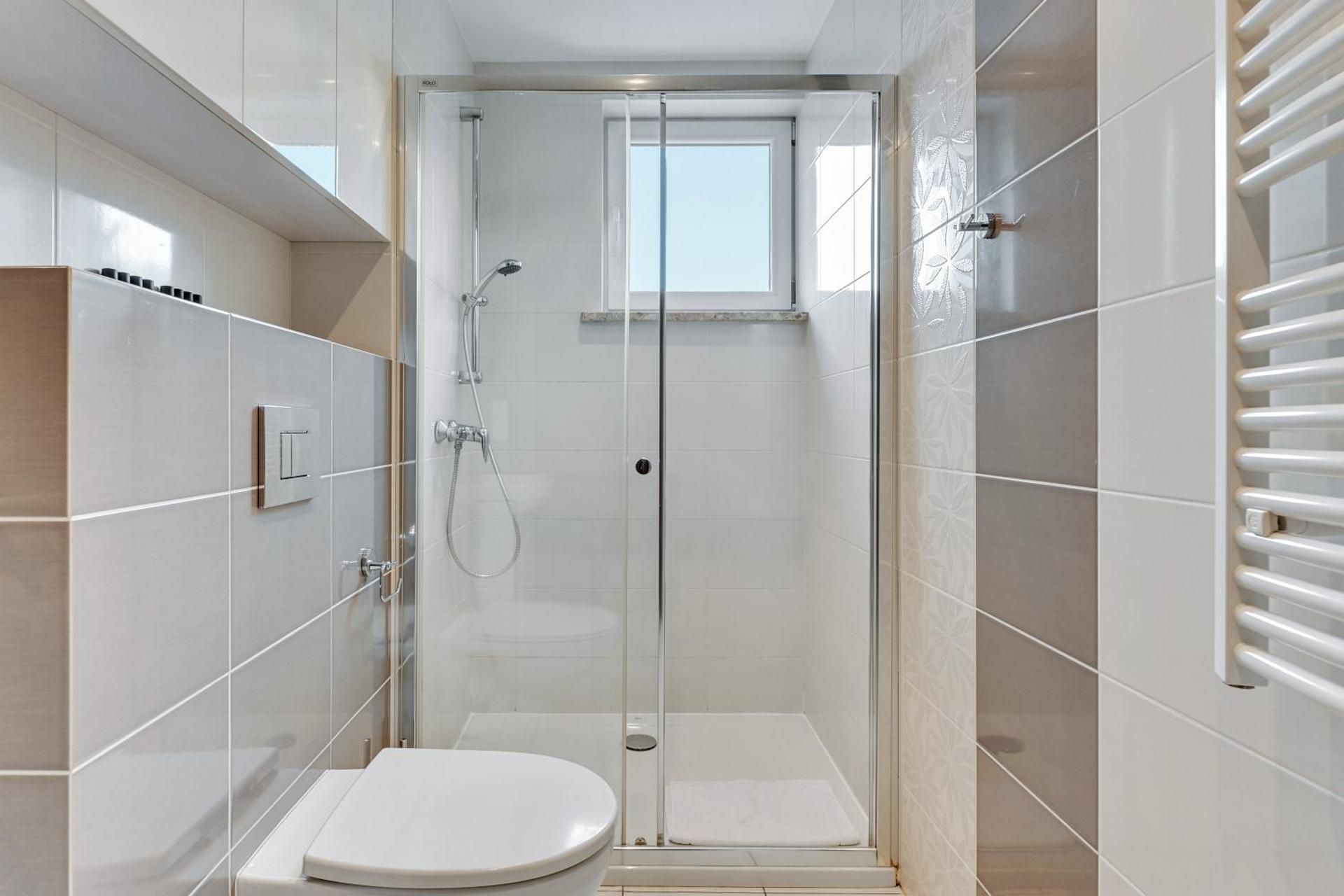 One-Bedroom Apartment with Balcony (4 Adults)