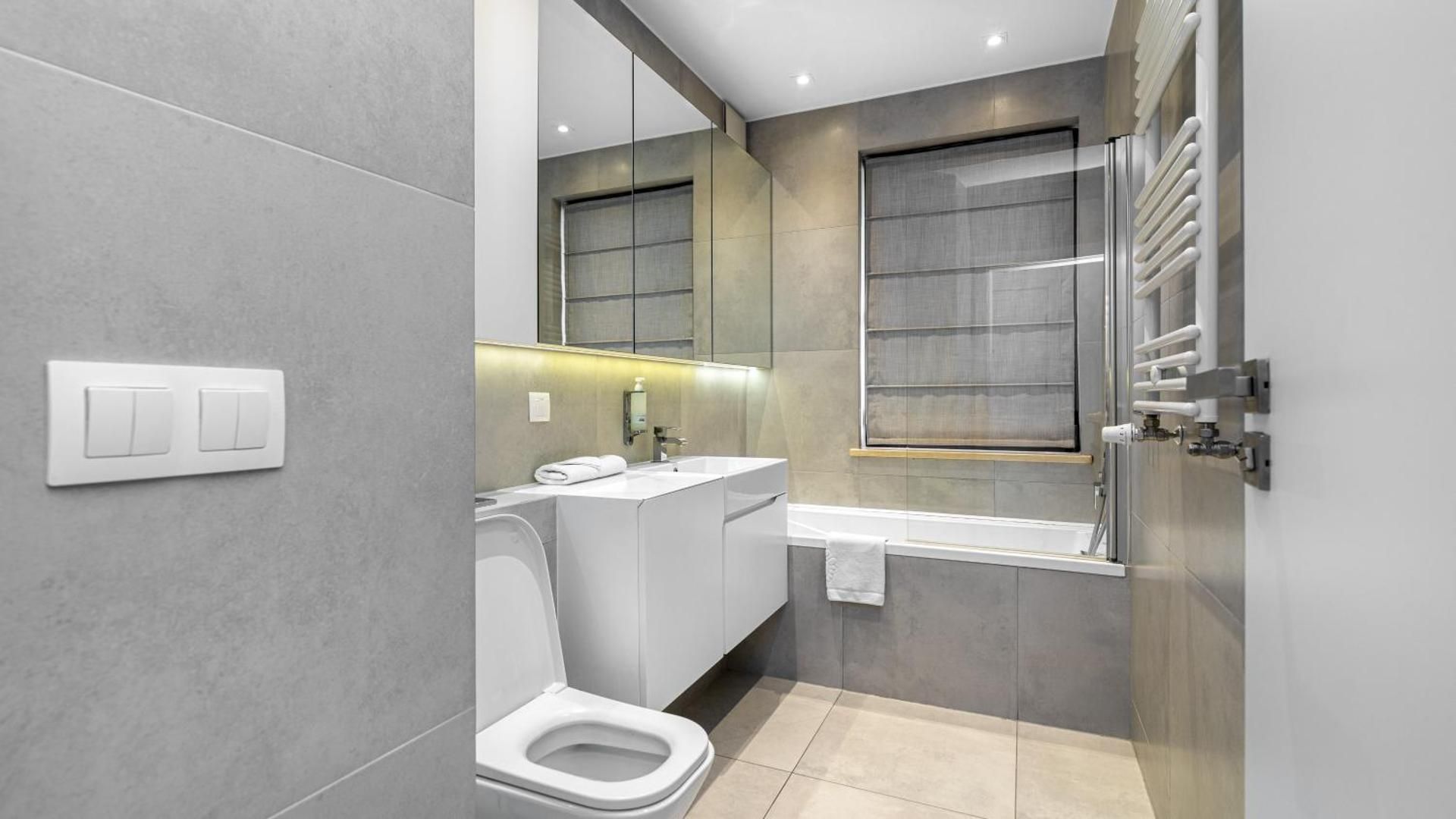 Deluxe Double Room with Bath