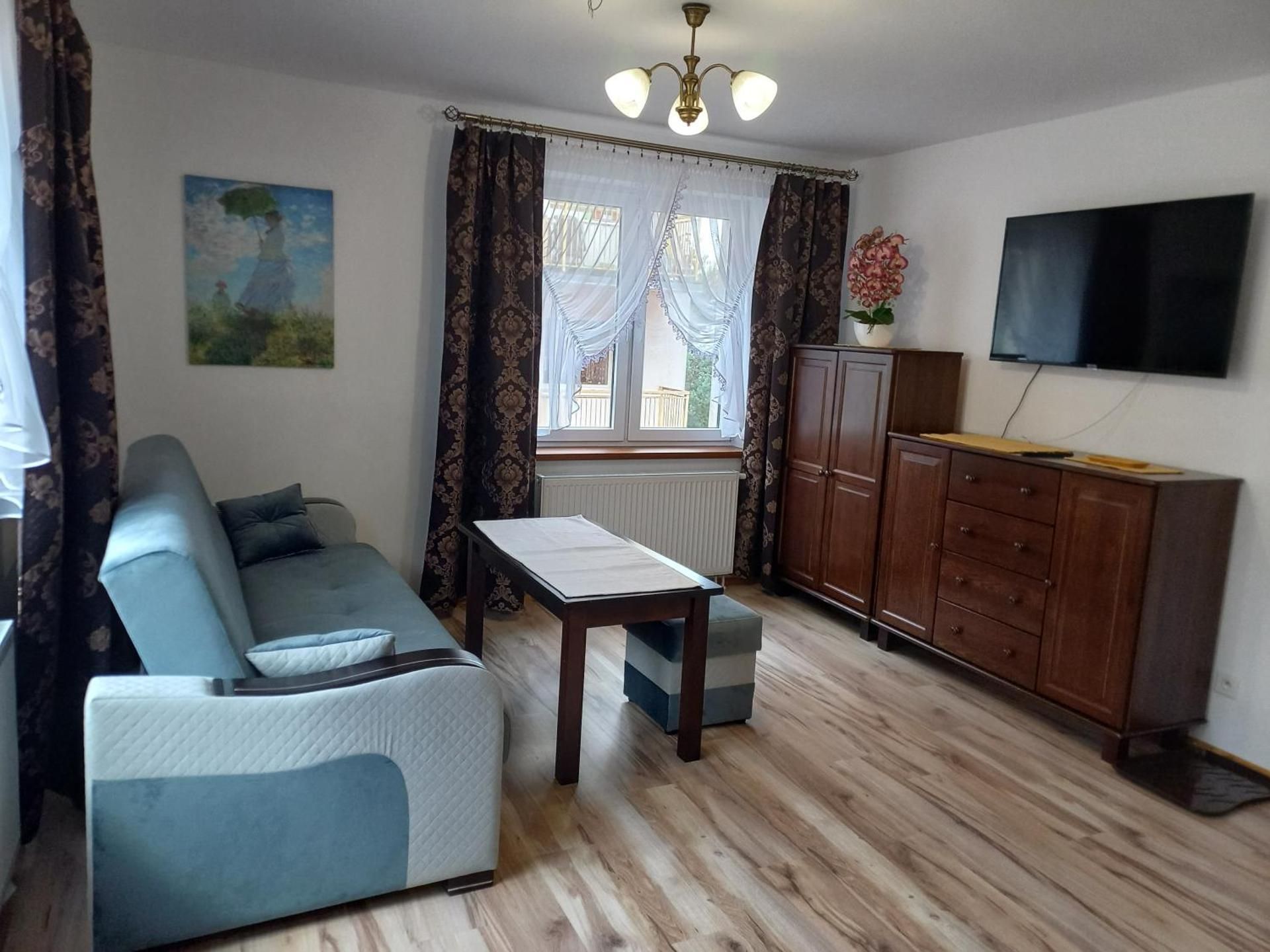 Studio Apartment